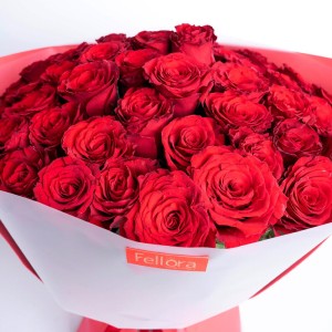15 Red Roses Bouquet